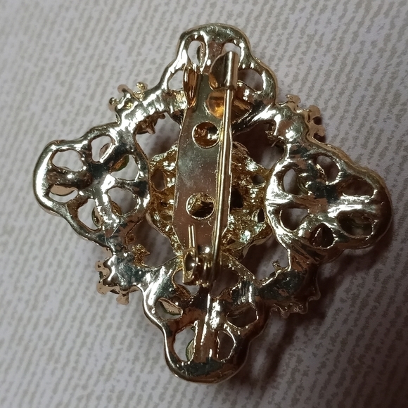 Vintage Small 1" green brooch - Picture 4 of 6